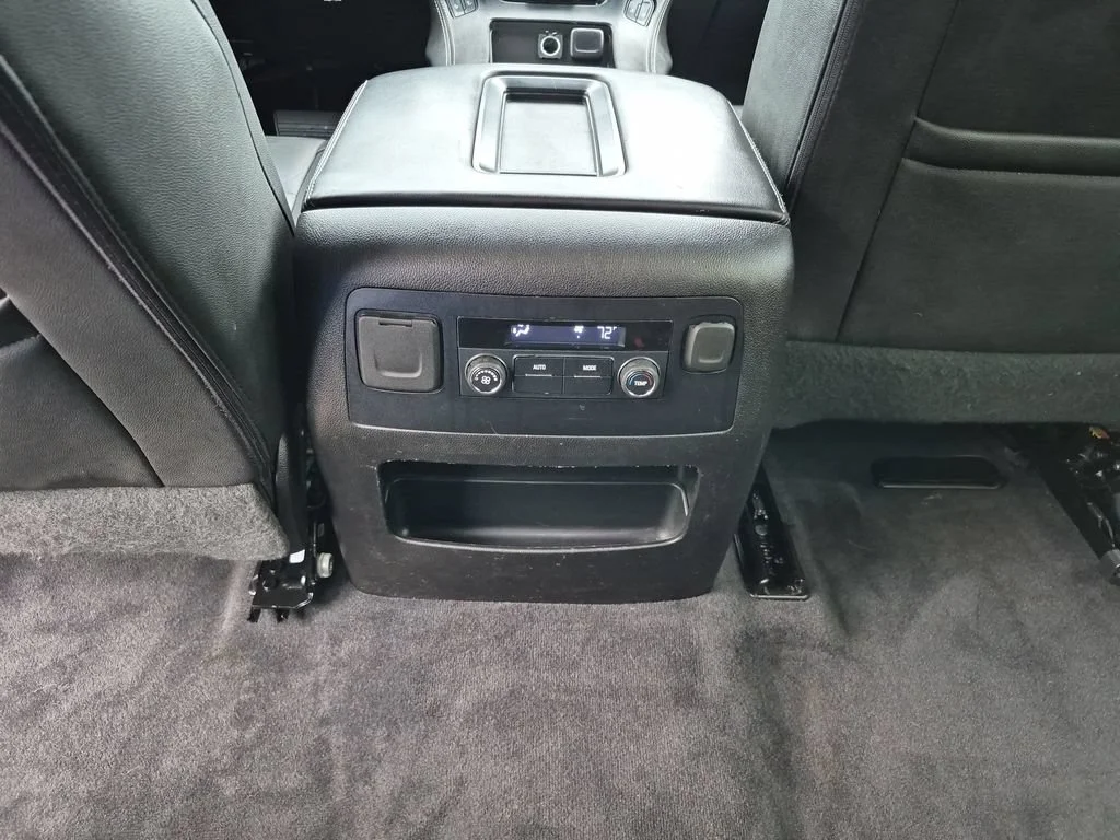 Used 2019 SHADOW GRAY METALLIC Chevrolet LT image 34
