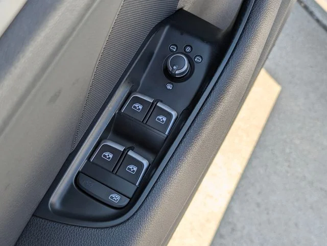 Used 2018 White Audi 2.0T Premium image 17