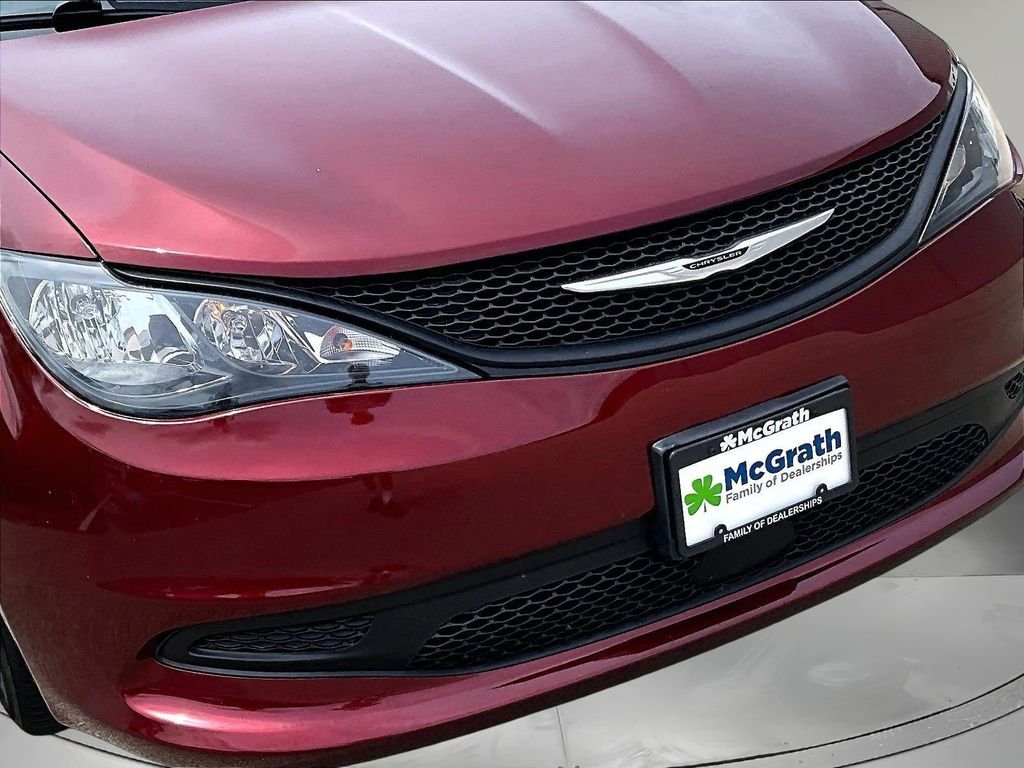 Used 2023 Red Chrysler LX image 35
