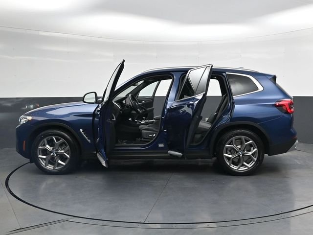 Used 2023 Blue BMW sDrive30i image 38