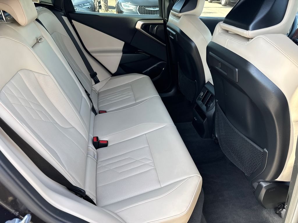 Used 2025 Gray BMW 30 xDrive image 18