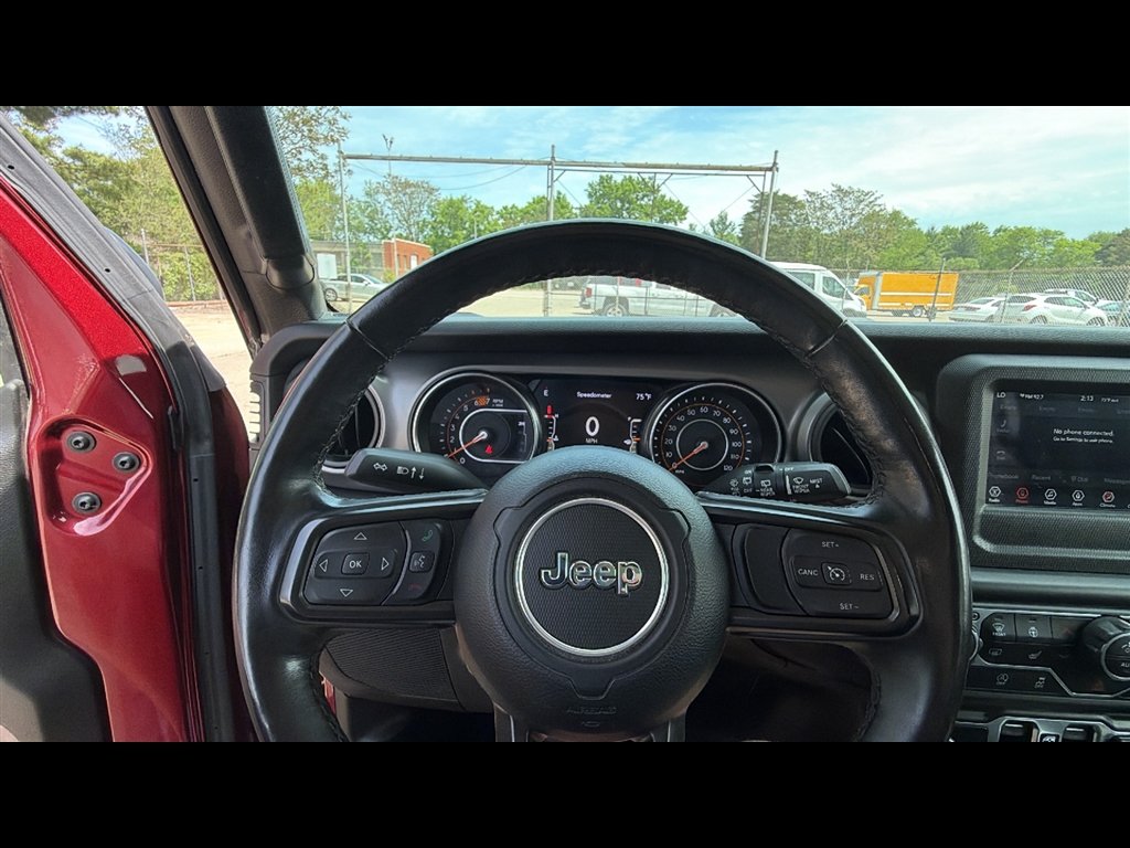 Used 2022  Jeep Unlimited Sport image 10