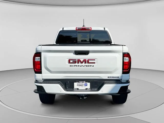 Used 2026 White GMC Elevation image 4