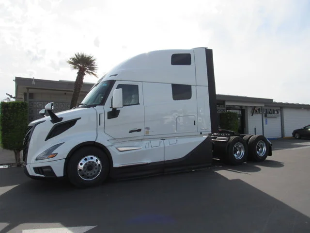 2027 Volvo NEW VNL64T-860 