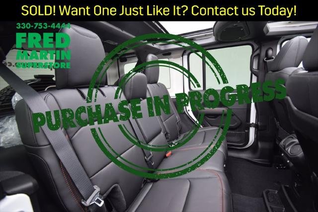 New 2026 Bright White Clear-Coat Exterior Paint Jeep Rubicon X image 17