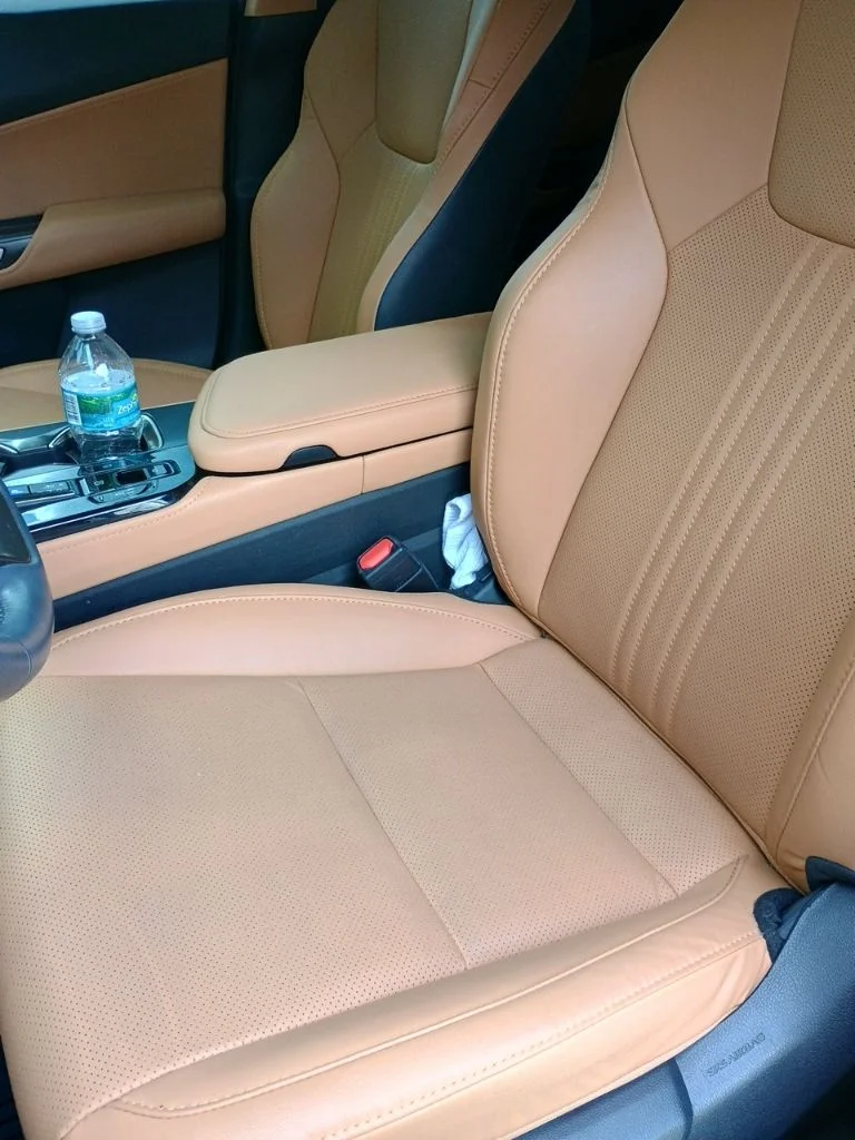 Used 2025 Atomic Silver Lexus 250 Premium image 5