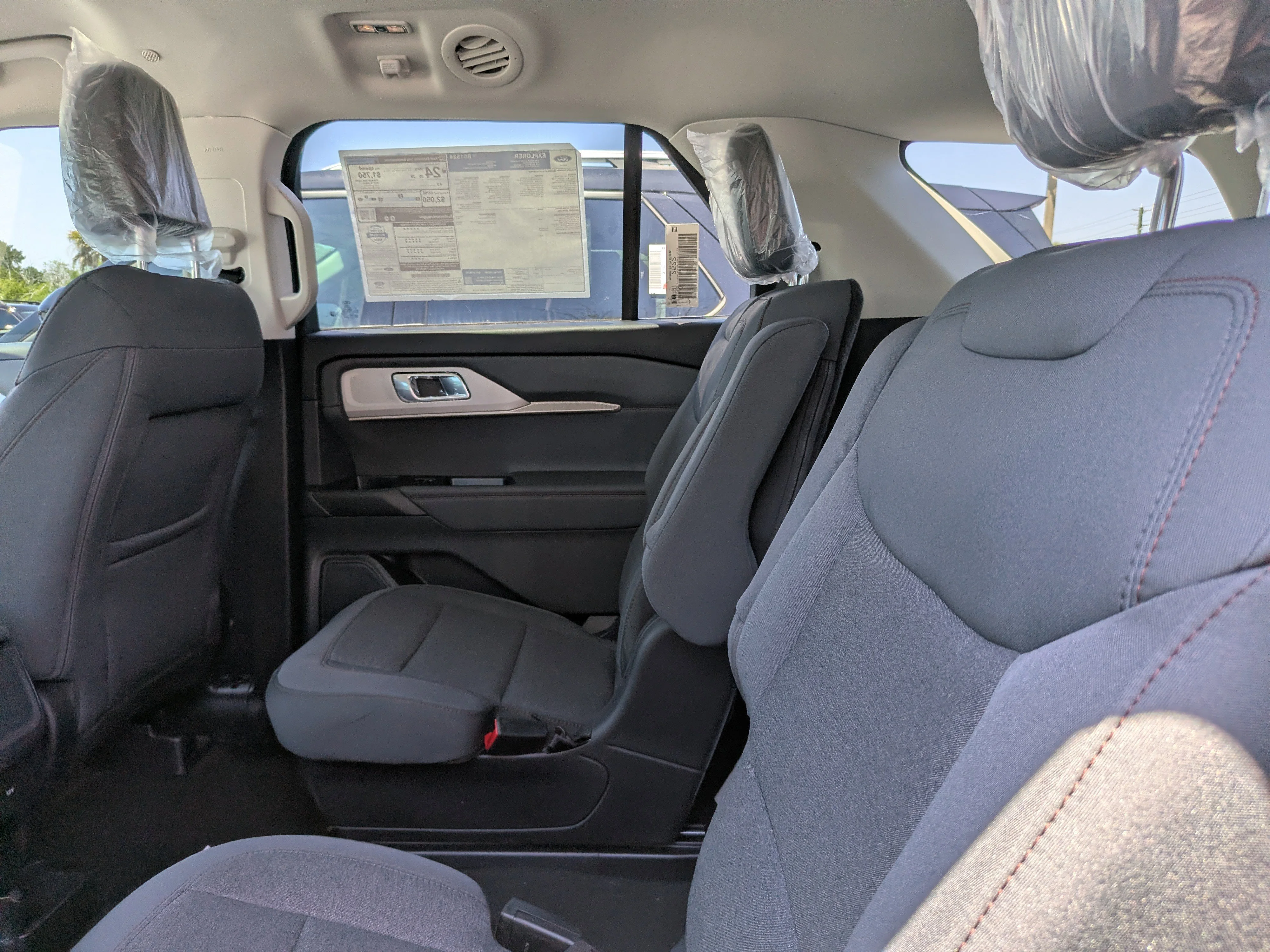 New 2026 Star White Metallic Tri-Coat Ford Active 100A image 19