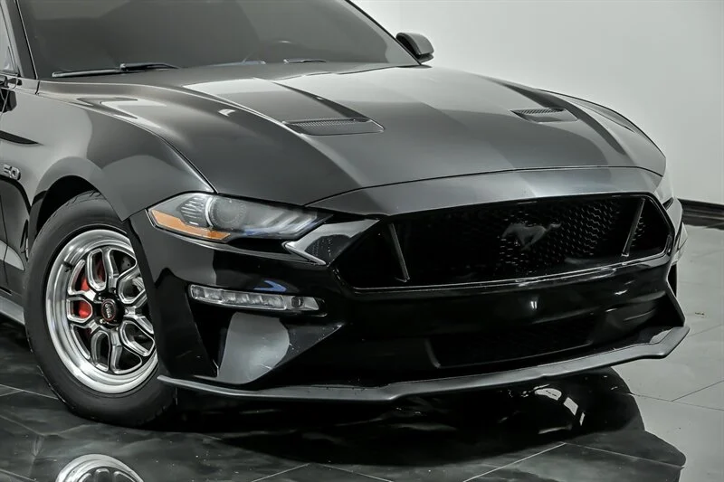 Used 2019 Shadow Black Ford GT image 2