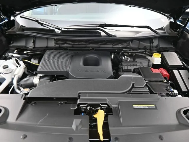 Used 2025 Blue Nissan SL image 34