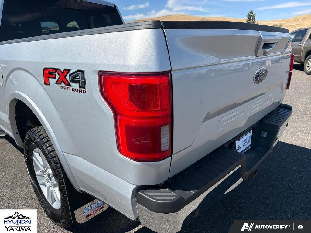 Used 2019  Ford LARIAT image 11
