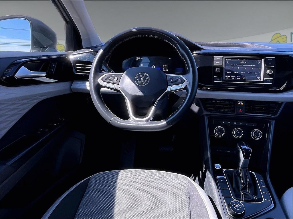 Used 2023 Silver Volkswagen 1.5T S image 17