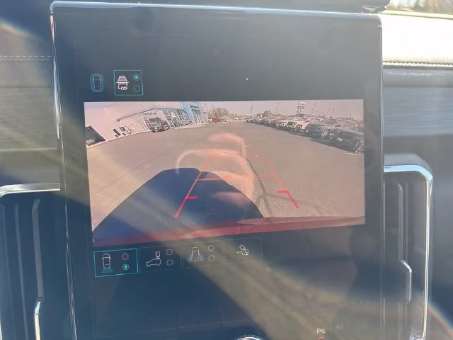 Used 2025 Volcanic Red Tintcoat GMC Elevation image 24