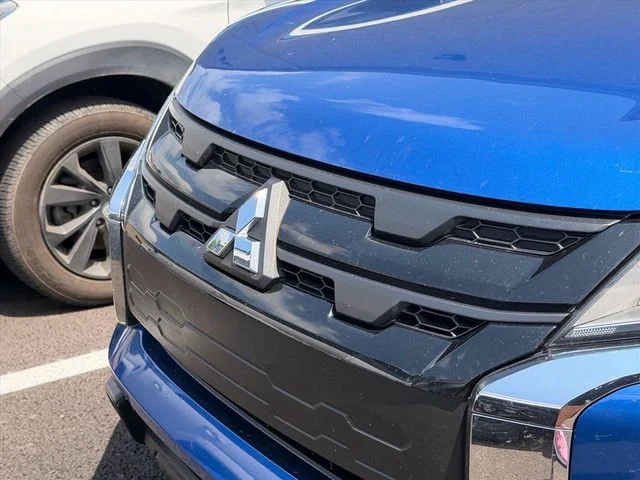 Used 2021 Blue Mitsubishi 2.0 LE image 22