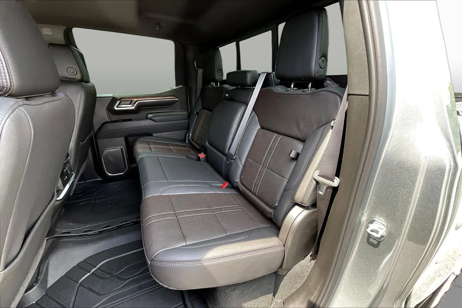 Used 2026 Sterling Gray Metallic Chevrolet High Country image 39