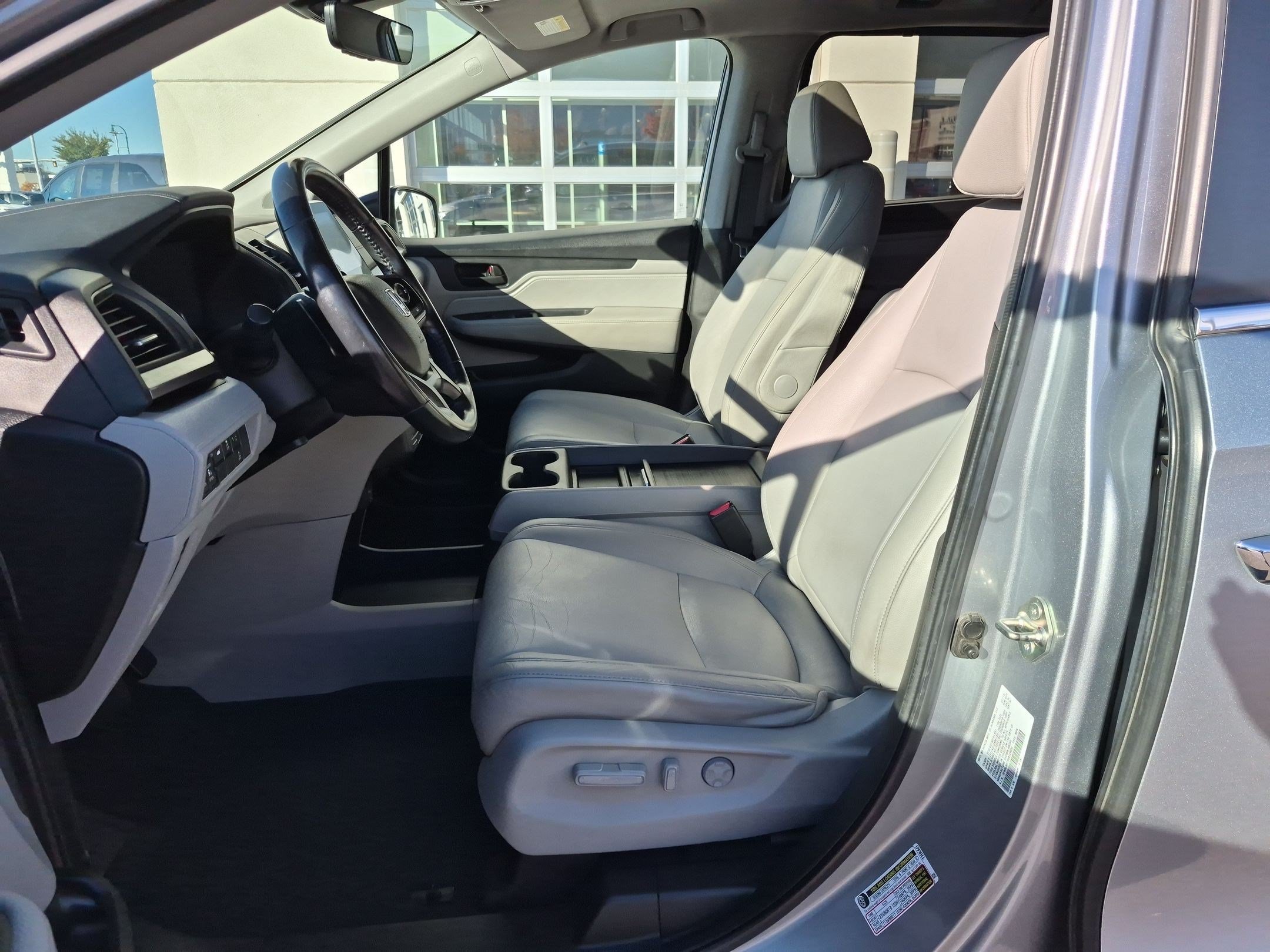 Certified Used 2019 Silver Honda EX-L Auto image 17
