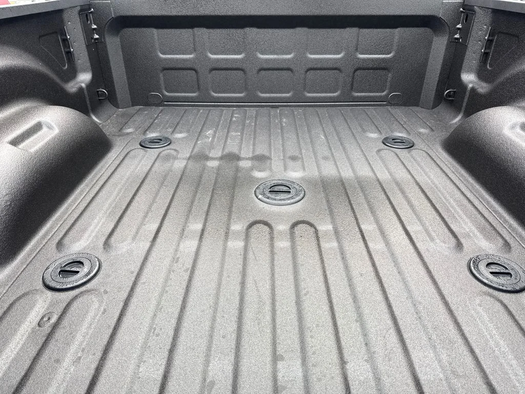 New 2026 Granite Crystal Metallic Clearcoat RAM Big Horn image 10