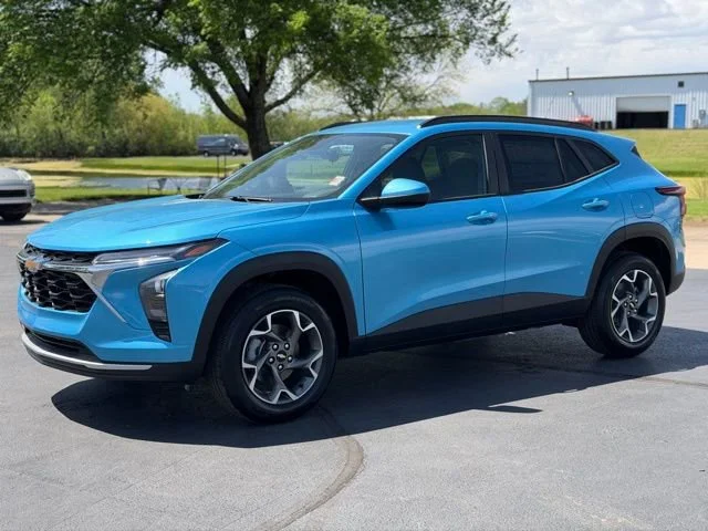 New 2026 Marina Blue Metallic Chevrolet LT image 4