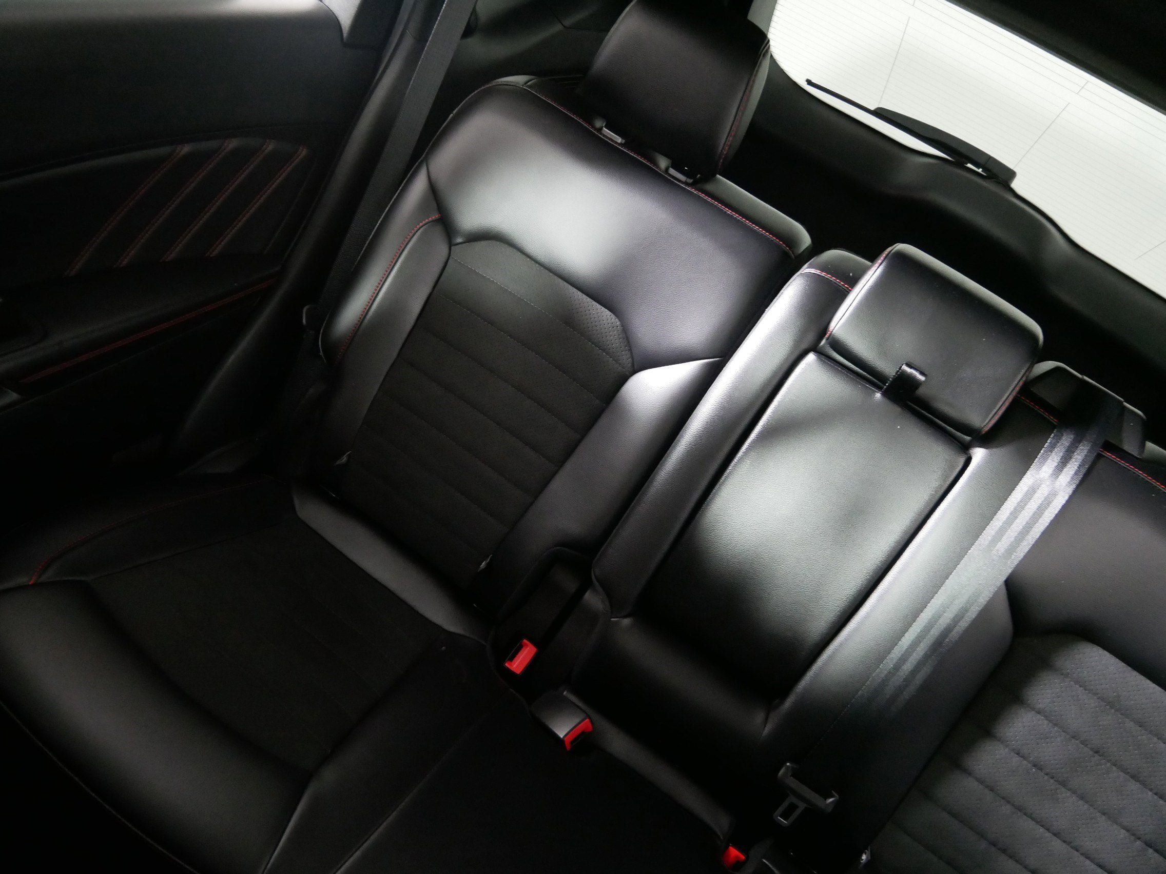2024 Ford Edge ST-Line - Photo 12