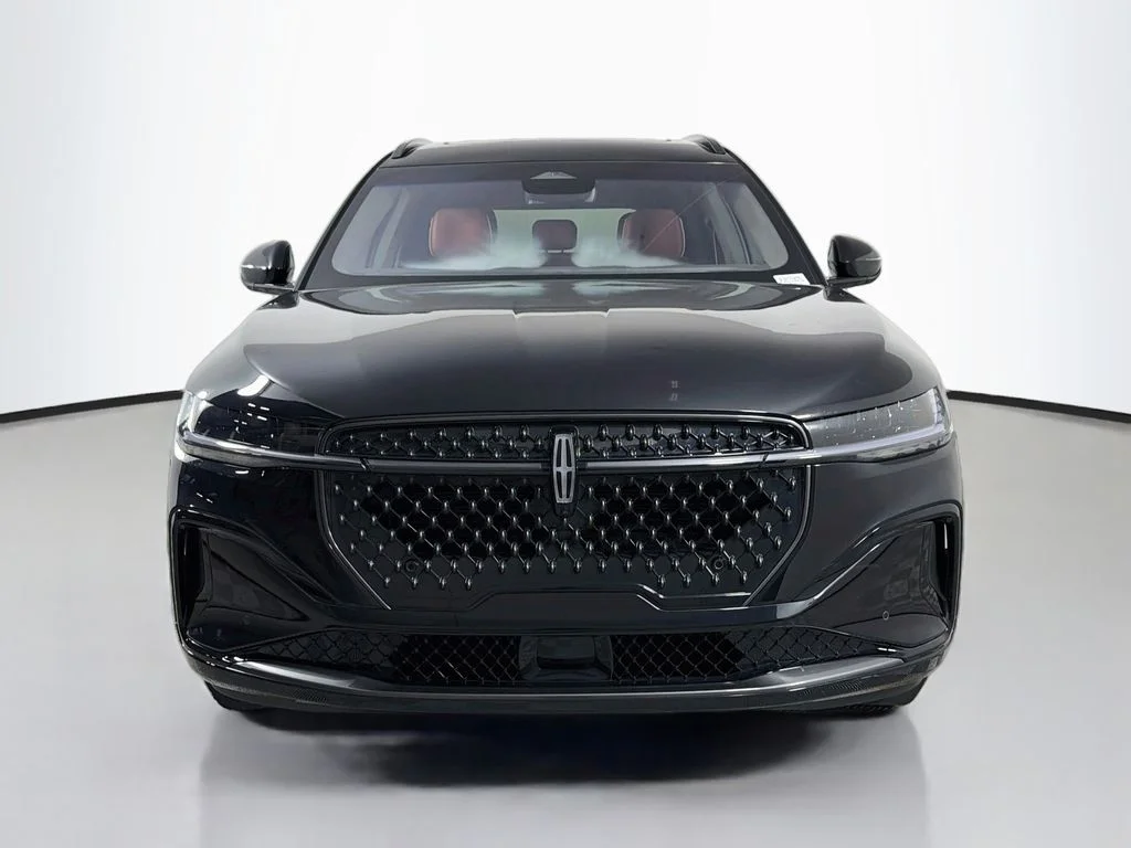 Certified Used 2024 Black Lincoln Black Label image 2