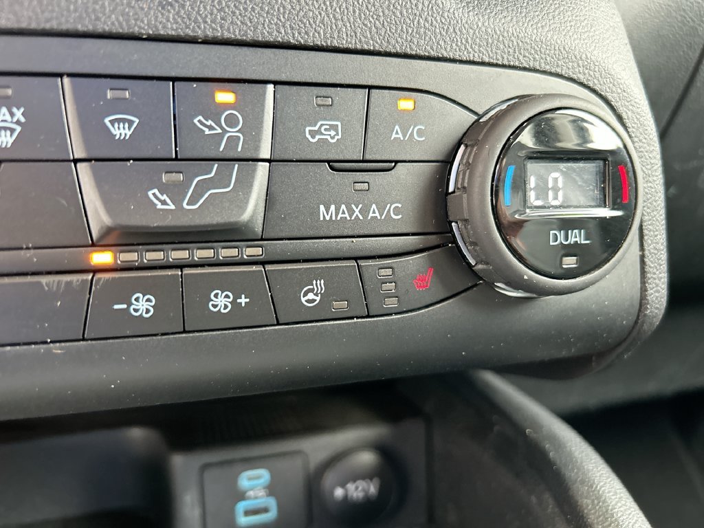 Used 2021  Ford Outer Banks image 29
