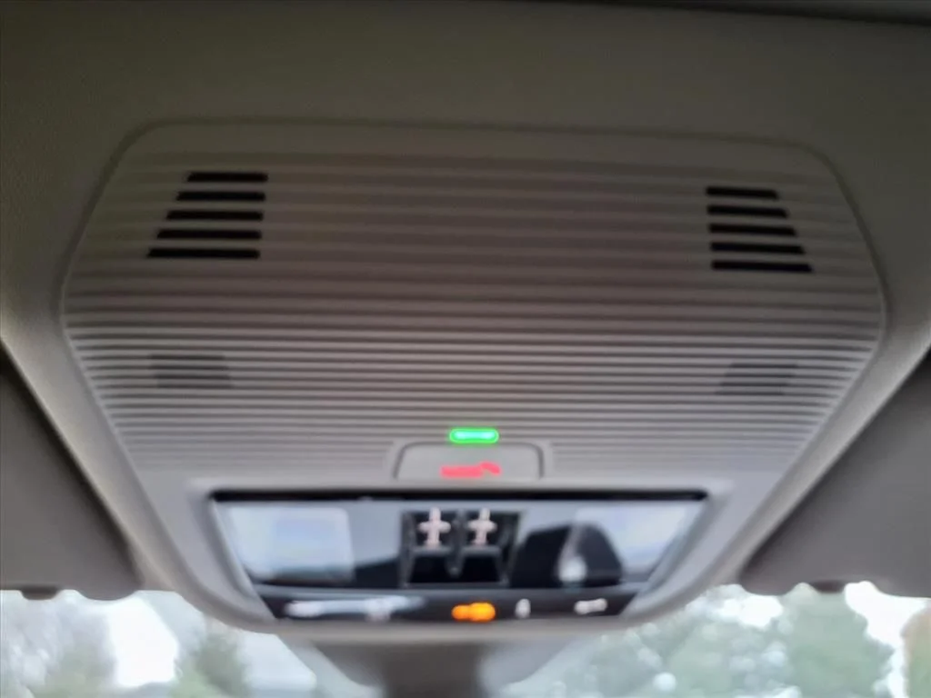 New 2026 Pure Gray Volkswagen 2.0T SEL image 26