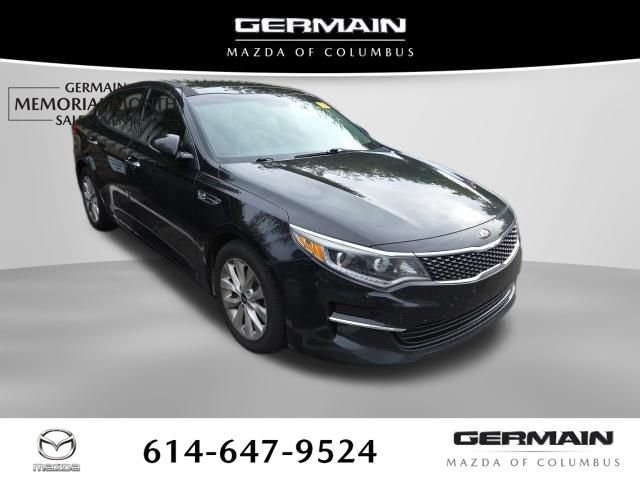2017 Kia Optima EX AT's photo