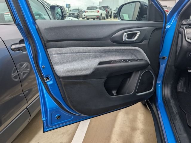 Used 2023 Blue Jeep Sport image 22