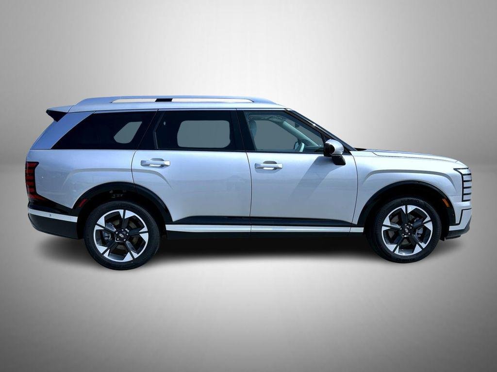 New 2026 Silver Hyundai Limited AWD image 4