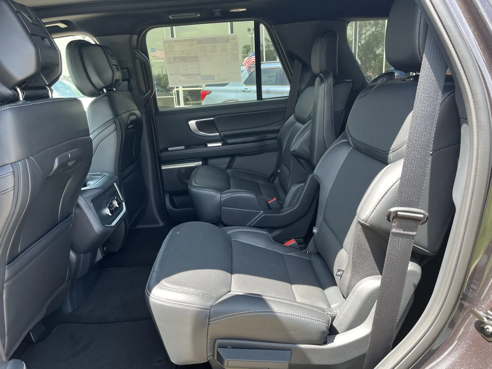 New 2026 Dark Matter Gray Metallic Ford Platinum® image 15