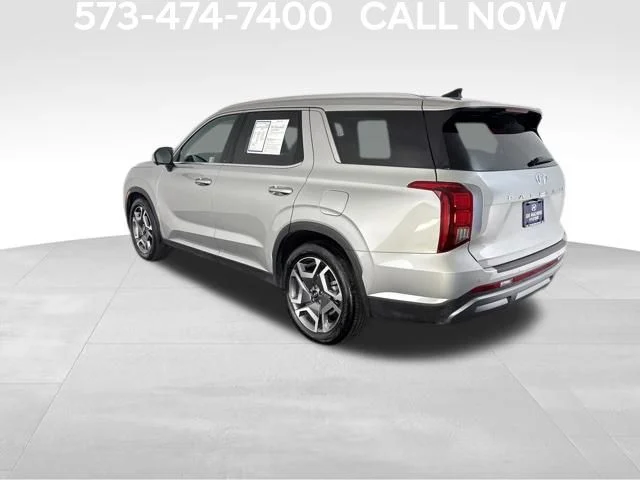 Used 2025 Silver Hyundai SEL Premium image 11