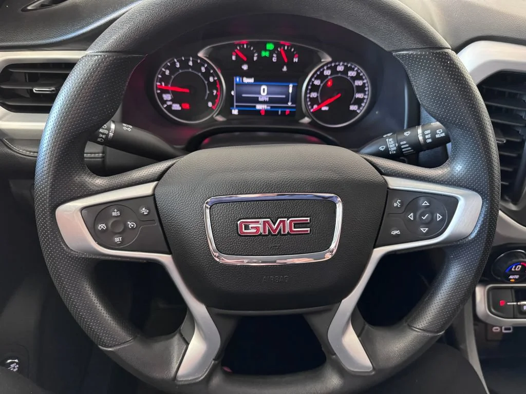 2023 GMC Acadia SLE - Photo 14