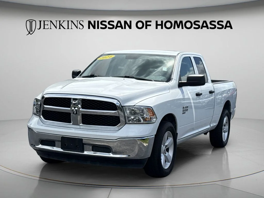 Used 2024 White Ram SLT image 15