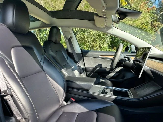 Used 2023 Midnight Silver Metallic Tesla Base image 21