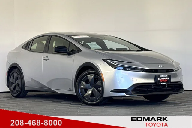 2024 Toyota Prius LE