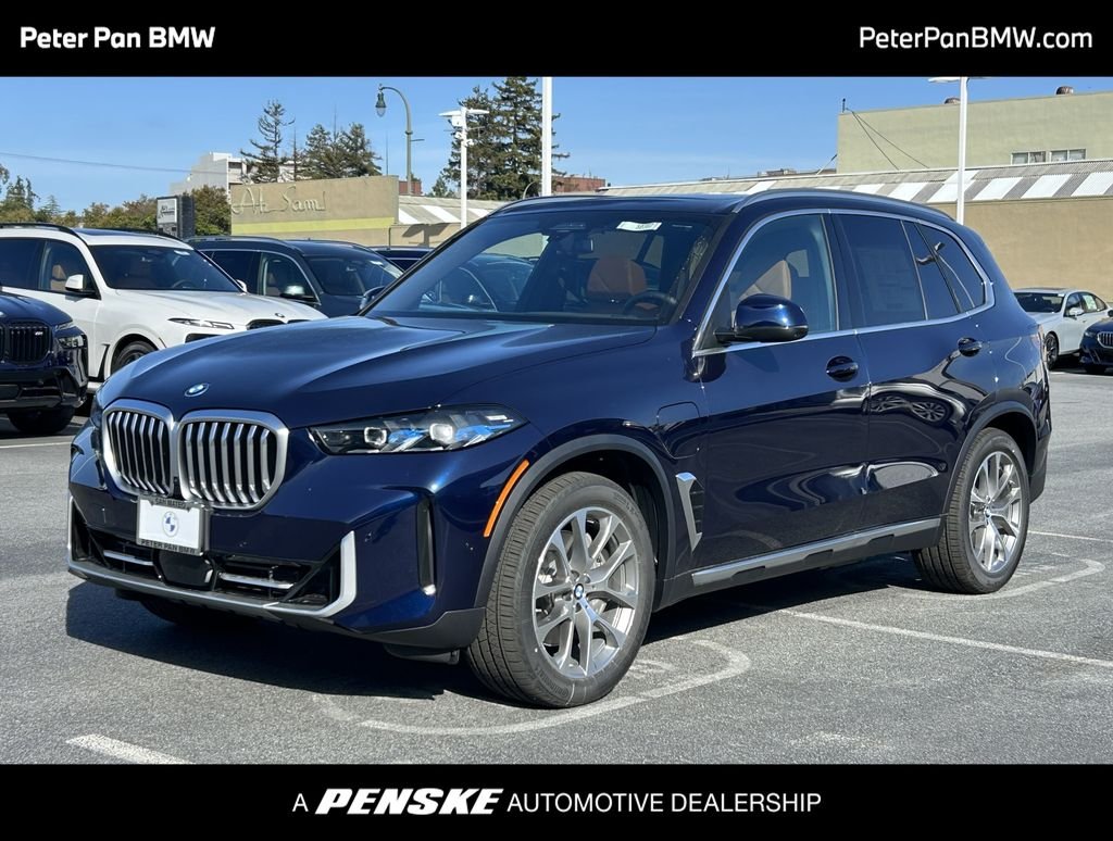 2026 BMW X5 xDrive50e's photo