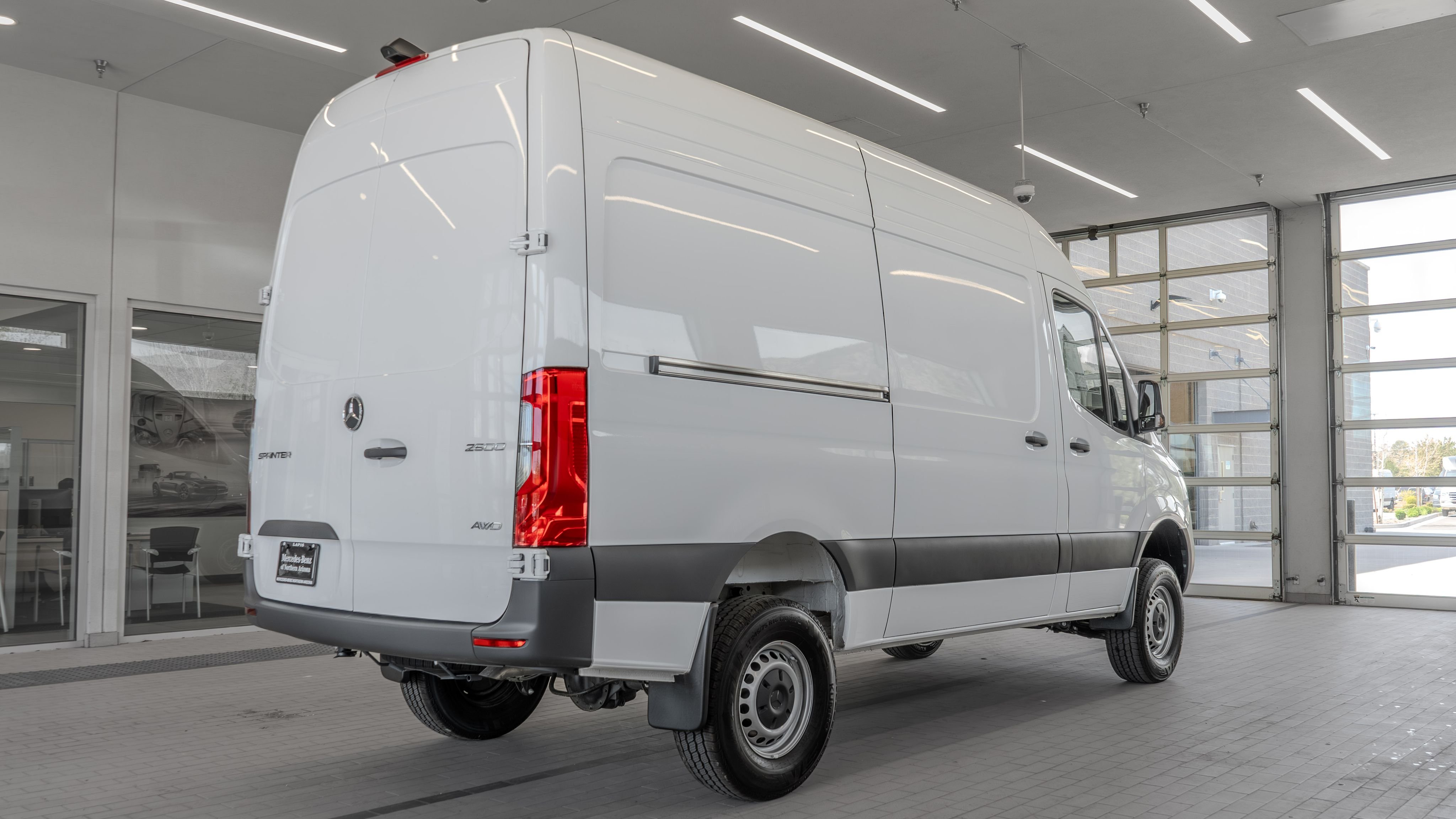 2025 Mercedes-Benz Sprinter Cargo Van Base - Photo 29