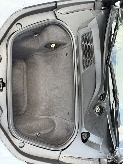 Used 2020 White Chevrolet Stingray image 24