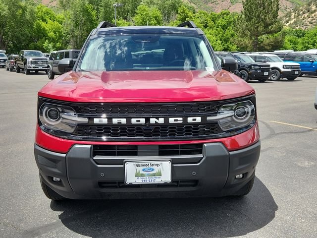 New 2025 Ruby Red Metallic Tinted Clearcoat Ford Outer Banks® image 6
