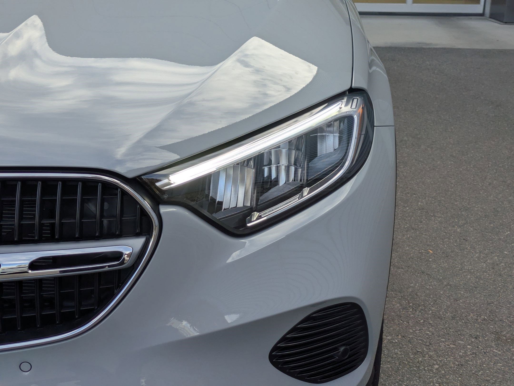 New 2026 MANUFAKTUR Alpine Grey Mercedes-Benz GLC 300 image 27