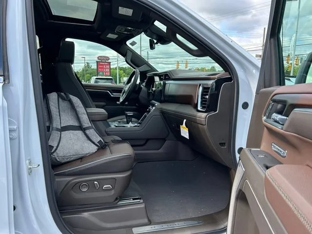 2026 GMC Sierra 1500 Denali - Photo 9