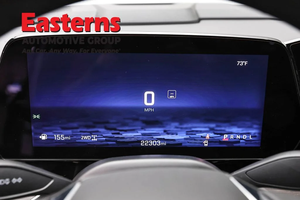 Used 2025 Gray Chevrolet LT image 18