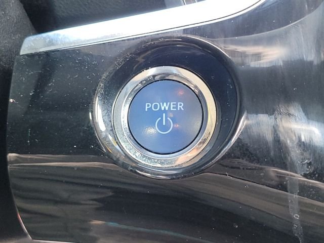 Used 2021 Black Toyota XLE image 29
