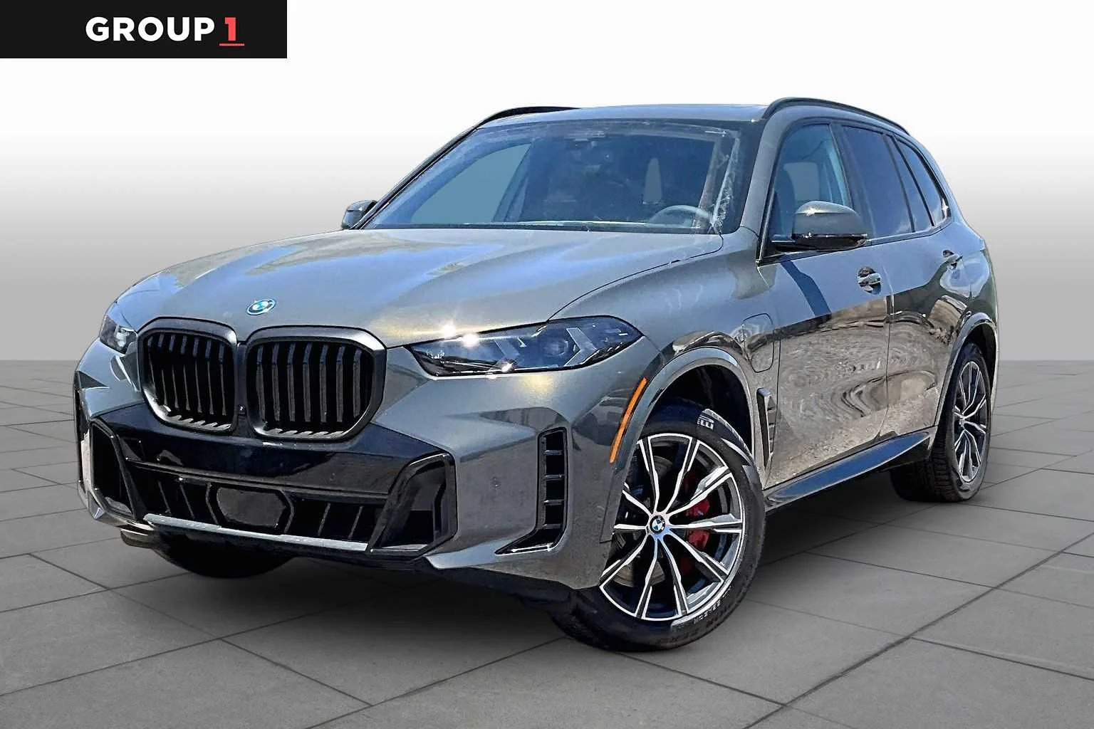 2026 BMW X5 xDrive50e's photo