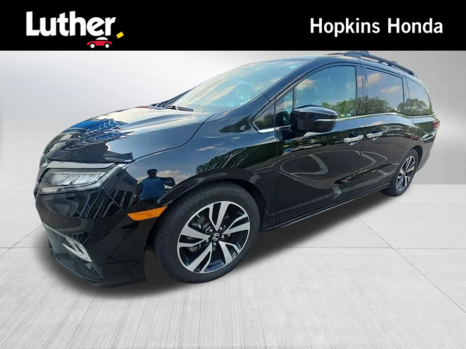 2019 Honda Odyssey Elite's photo