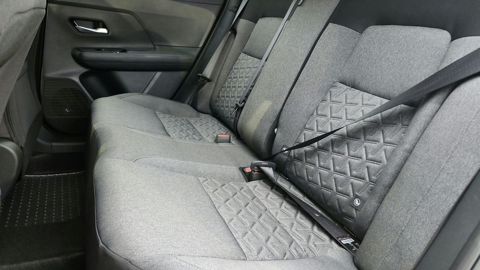 2026 Nissan KICKS SV - Photo 26