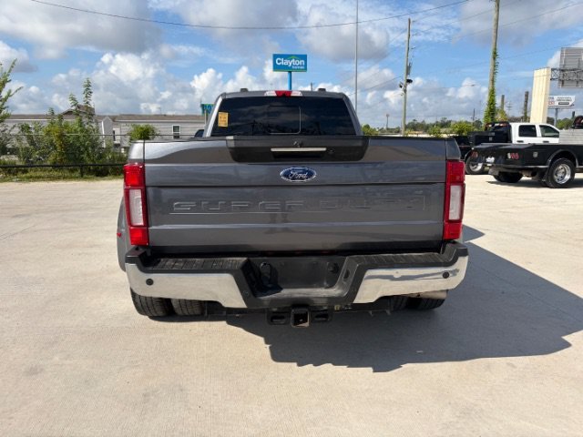 Used 2022 Silver Ford LARIAT image 4