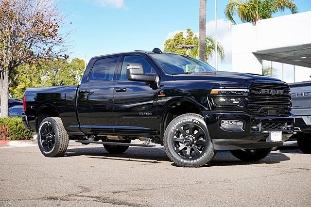 New 2026 Diamond Black Crystal Pearl-Coat Exterior Paint RAM Laramie Night Edition image 2