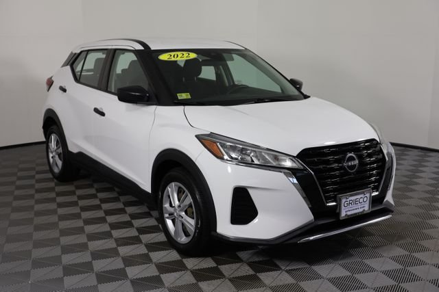 2022 Nissan Kicks S