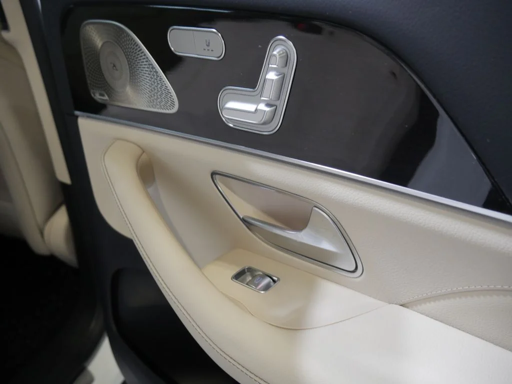 New 2026 Polar White Mercedes-Benz GLS 450 image 29