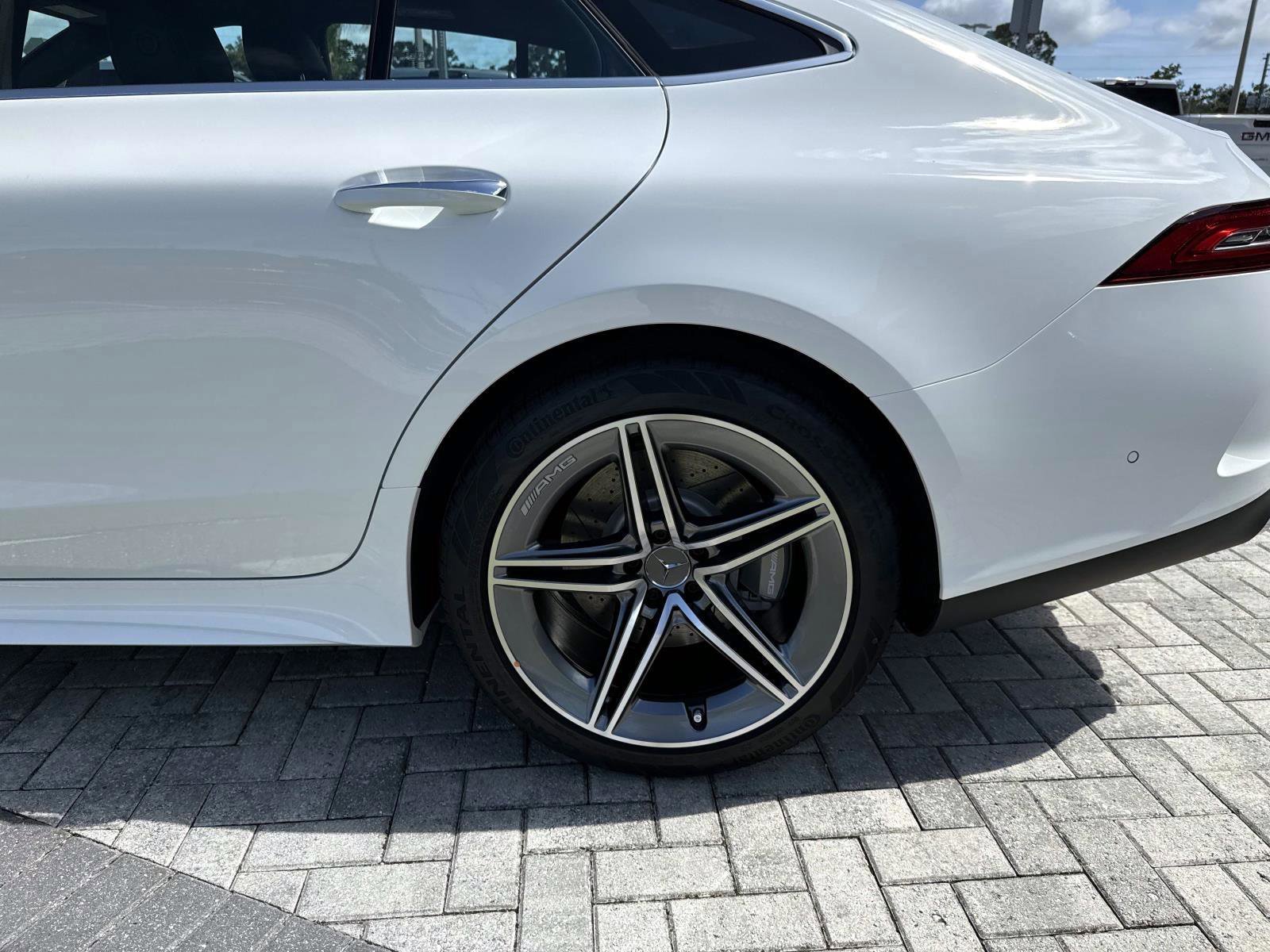 New 2026 Polar White Mercedes-Benz 43 4-Door Coupe image 9